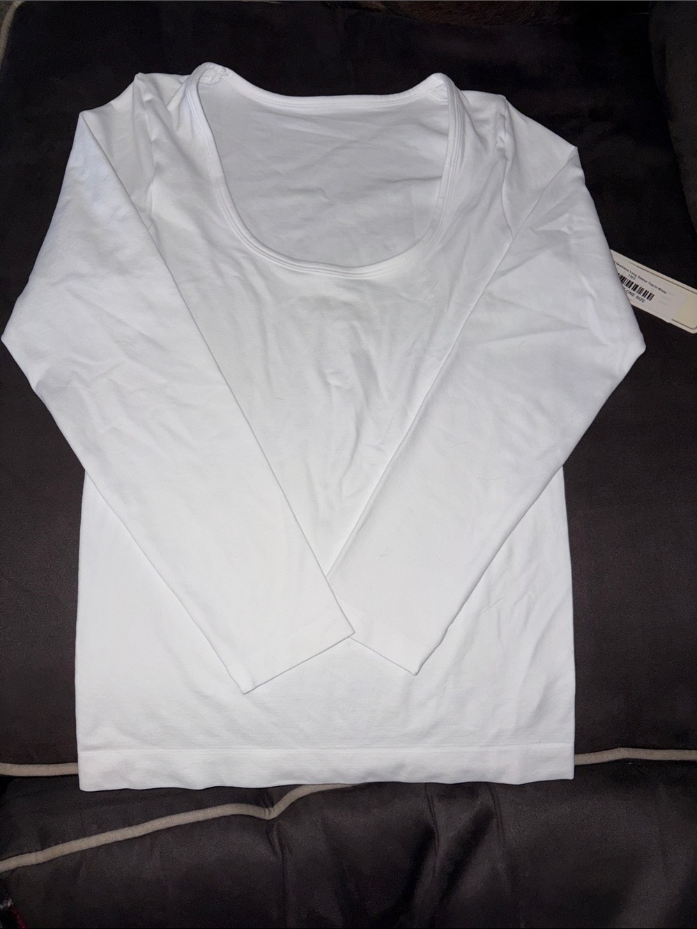 NWT- Yelete -Seamless White Scoop Neck Long Sleeve Top